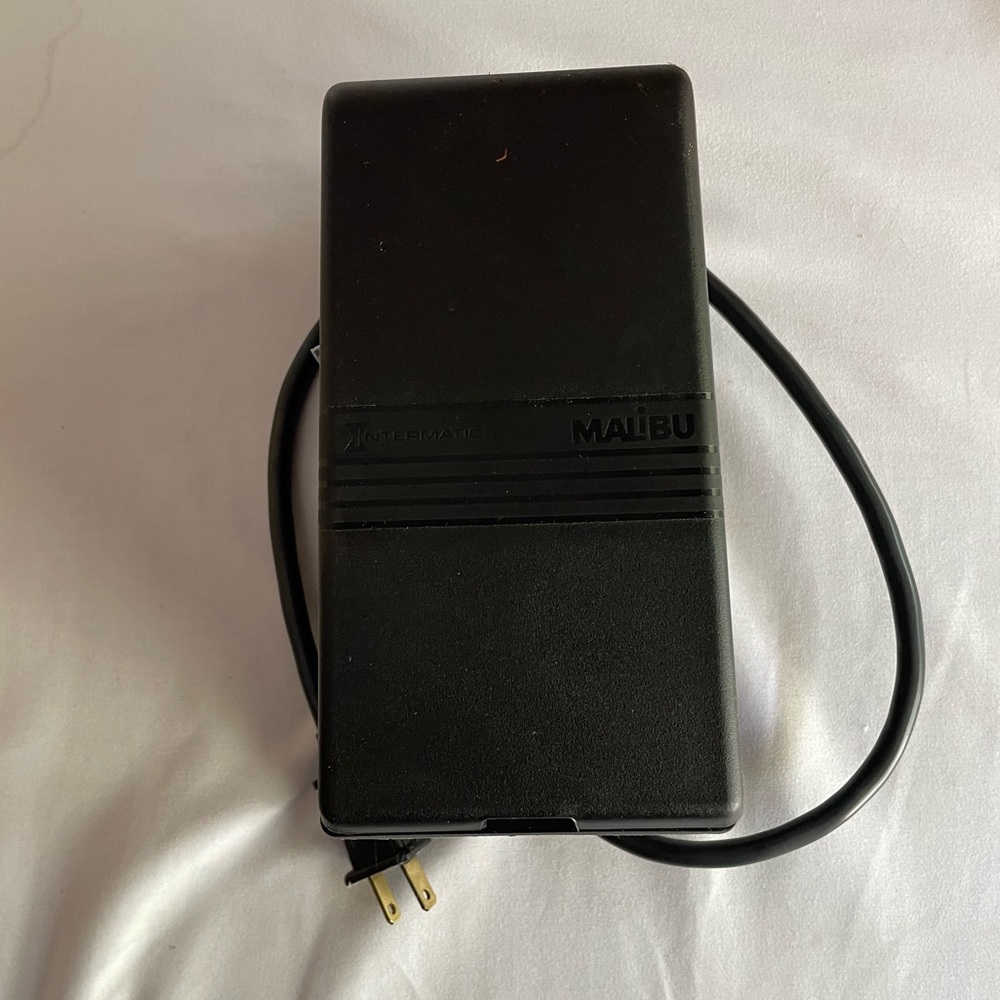 NEW..Malibu Electronic Adapter Timer for outdoor lighting.